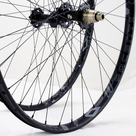 Pacenti Wheelset PI30-END Wheelset 27.5" 142mm