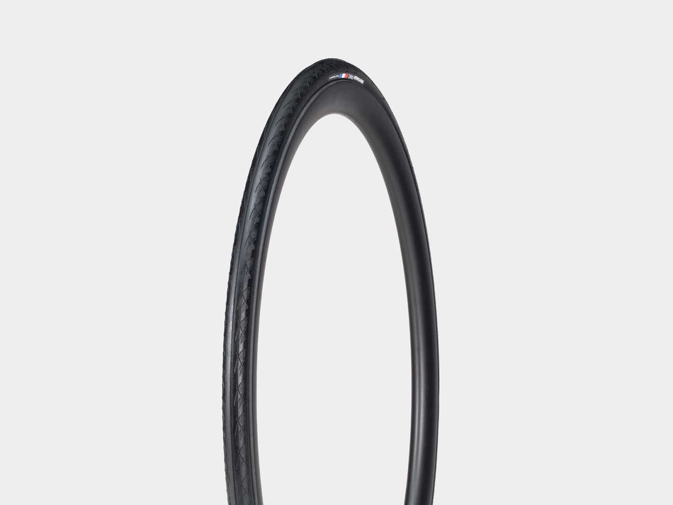 Bontrager Road Tyres 700C x 23mm / Black Bontrager AW1 Hard-Case Lite Road Tyre